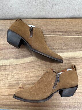 Frye Sacha Moto Shootie Cashew Bootie